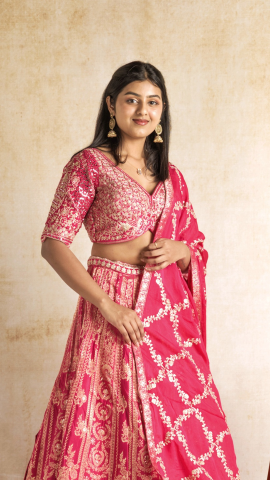 Designer Lehengas